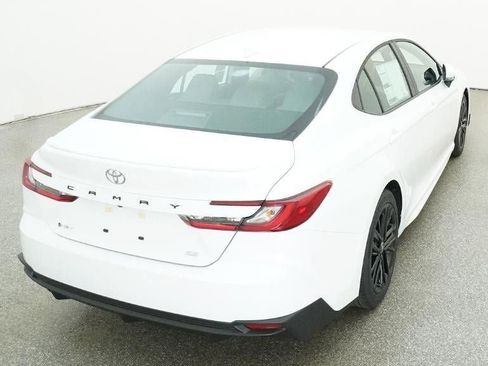 New 2026 Toyota Camry SE image 8