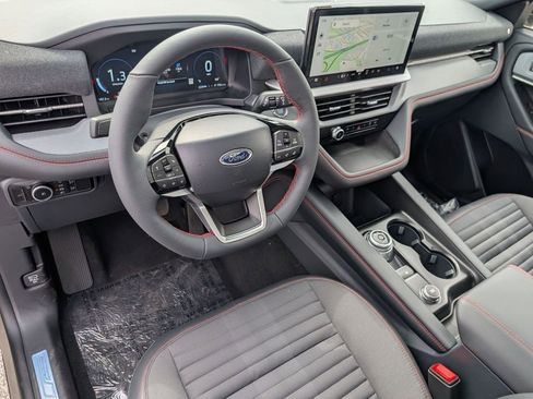 New 2026 Ford Explorer ST-Line image 22