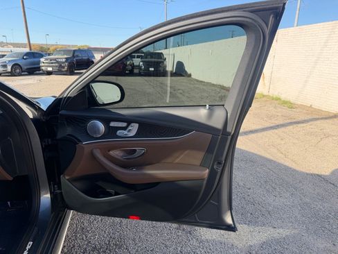 Used 2018 Mercedes-Benz E 63 AMG S image 25