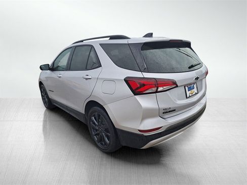 Used 2022 Chevrolet Equinox RS w/ LPO, Cargo Package image 7