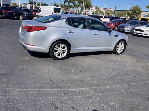 Used 2012 Kia Optima LX image 2