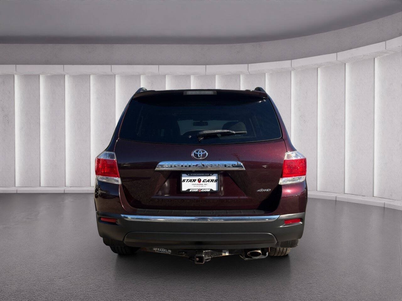 Used 2012 Toyota Highlander SE w/ Tow Pkg AWD/4WD image 4