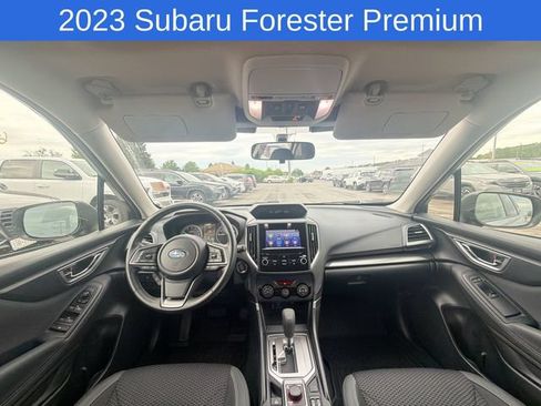 Used 2023 Subaru Forester Premium AWD/4WD image 12