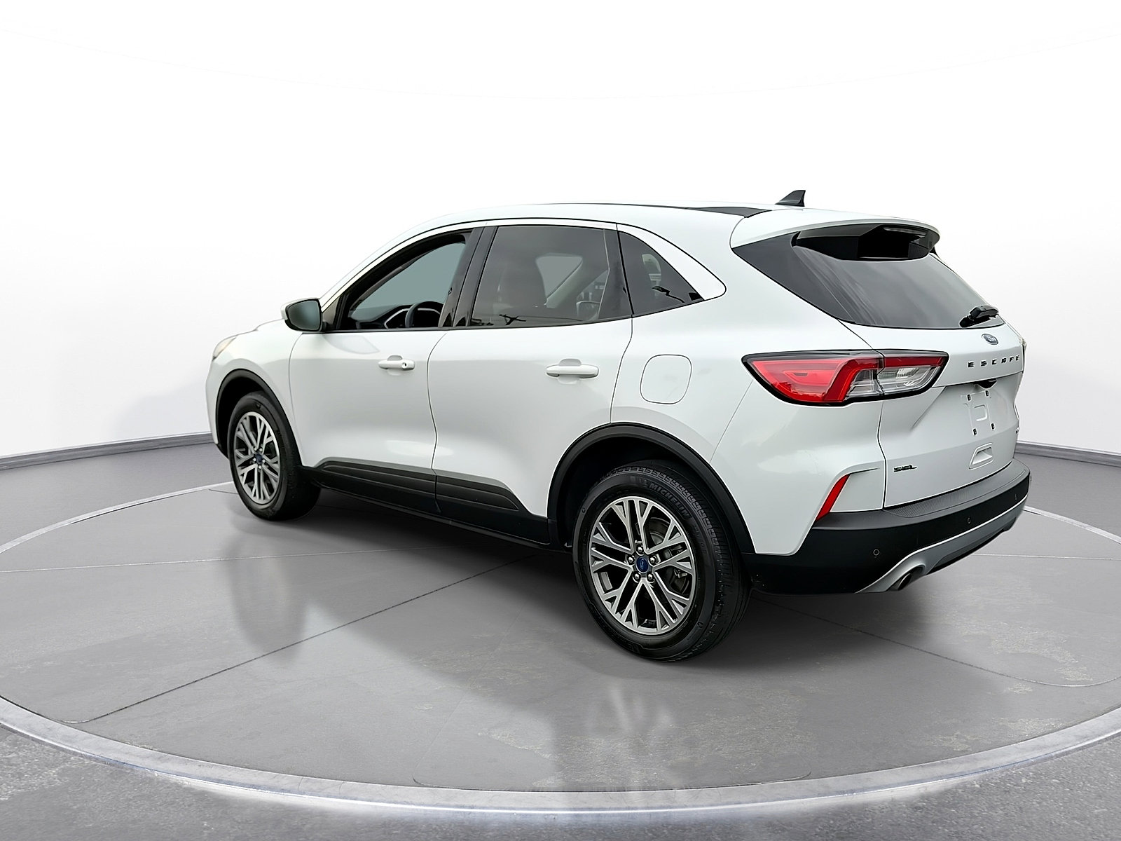 Used 2022 Ford Escape SEL AWD/4WD image 6
