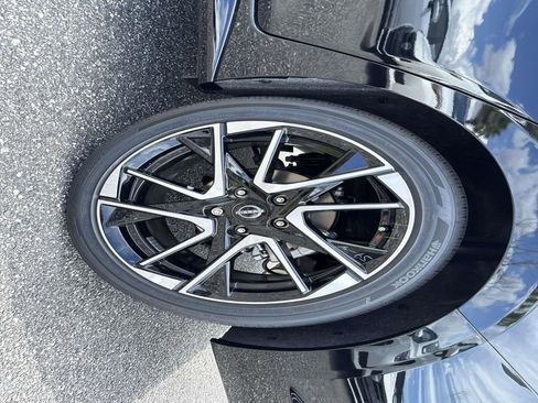 New 2025 Nissan Sentra SR image 11