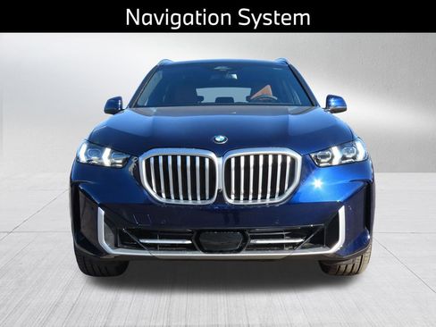 New 2026 BMW X5 xDrive40i w/ Climate Comfort Package image 3