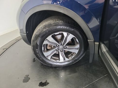 Used 2018 Honda CR-V LX image 29