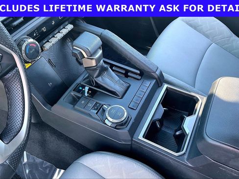 Used 2024 Toyota Tacoma SR5 AWD/4WD image 14