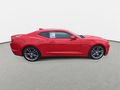 Used 2021 Chevrolet Camaro LT w/ RS Package image 4
