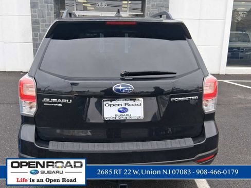 Used 2018 Subaru Forester 2.5i Limited image 2