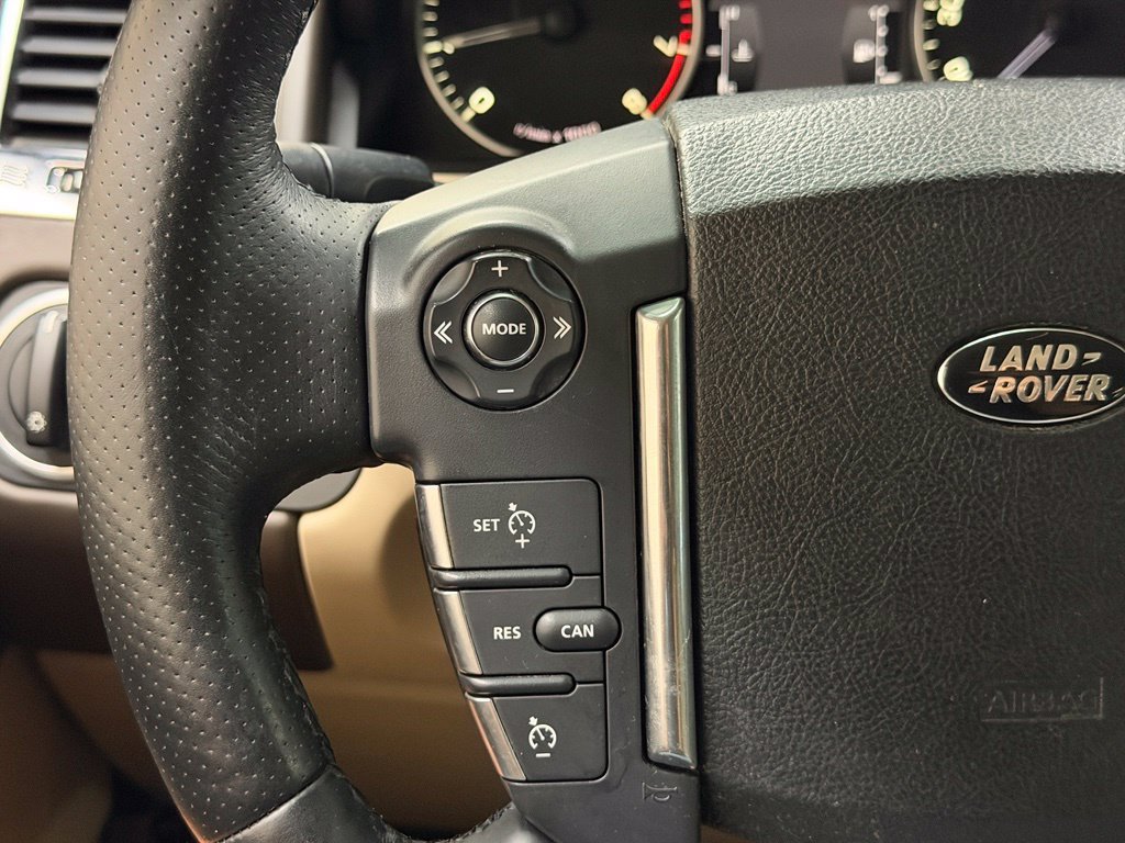 Used 2010 Land Rover Range Rover Sport HSE LUX AWD/4WD image 14