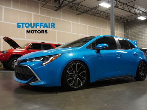 Used 2021 Toyota Corolla XSE FWD image 2