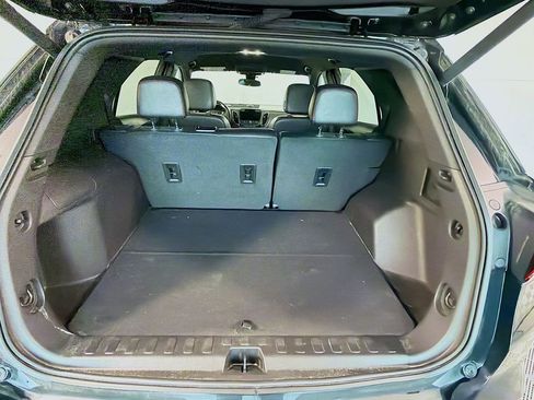 Used 2023 Chevrolet Equinox RS image 30