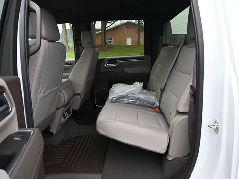 New 2026 GMC Sierra 2500 SLE w/ SLE Value Package; image 30