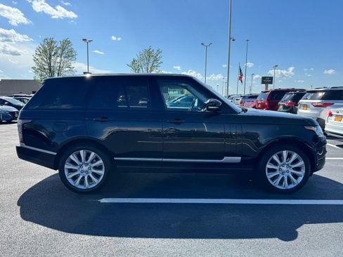 Used 2017 Land Rover Range Rover HSE AWD/4WD image 2