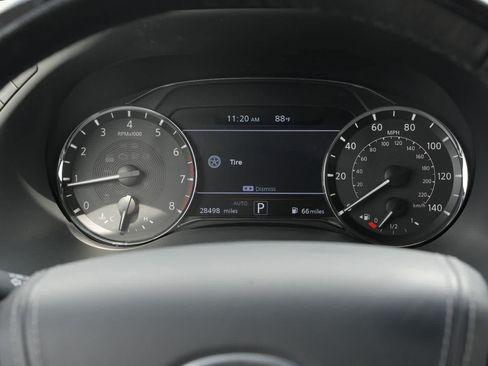 Certified 2024 INFINITI QX80 Sensory AWD/4WD image 11