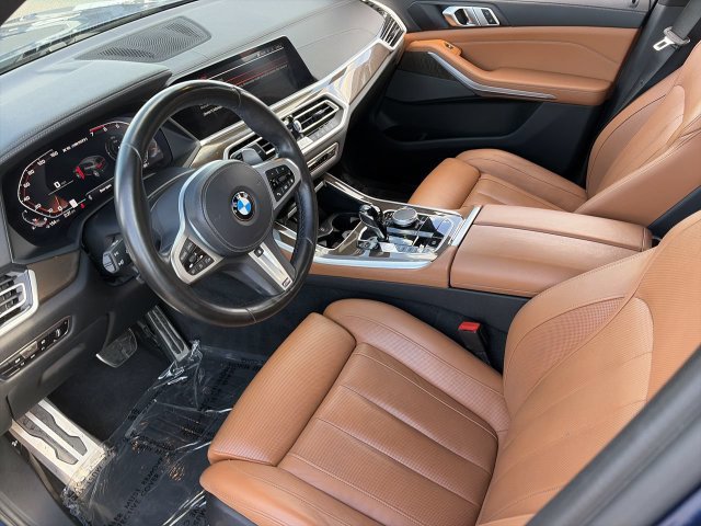 Used 2022 BMW X5 M50i AWD/4WD image 18