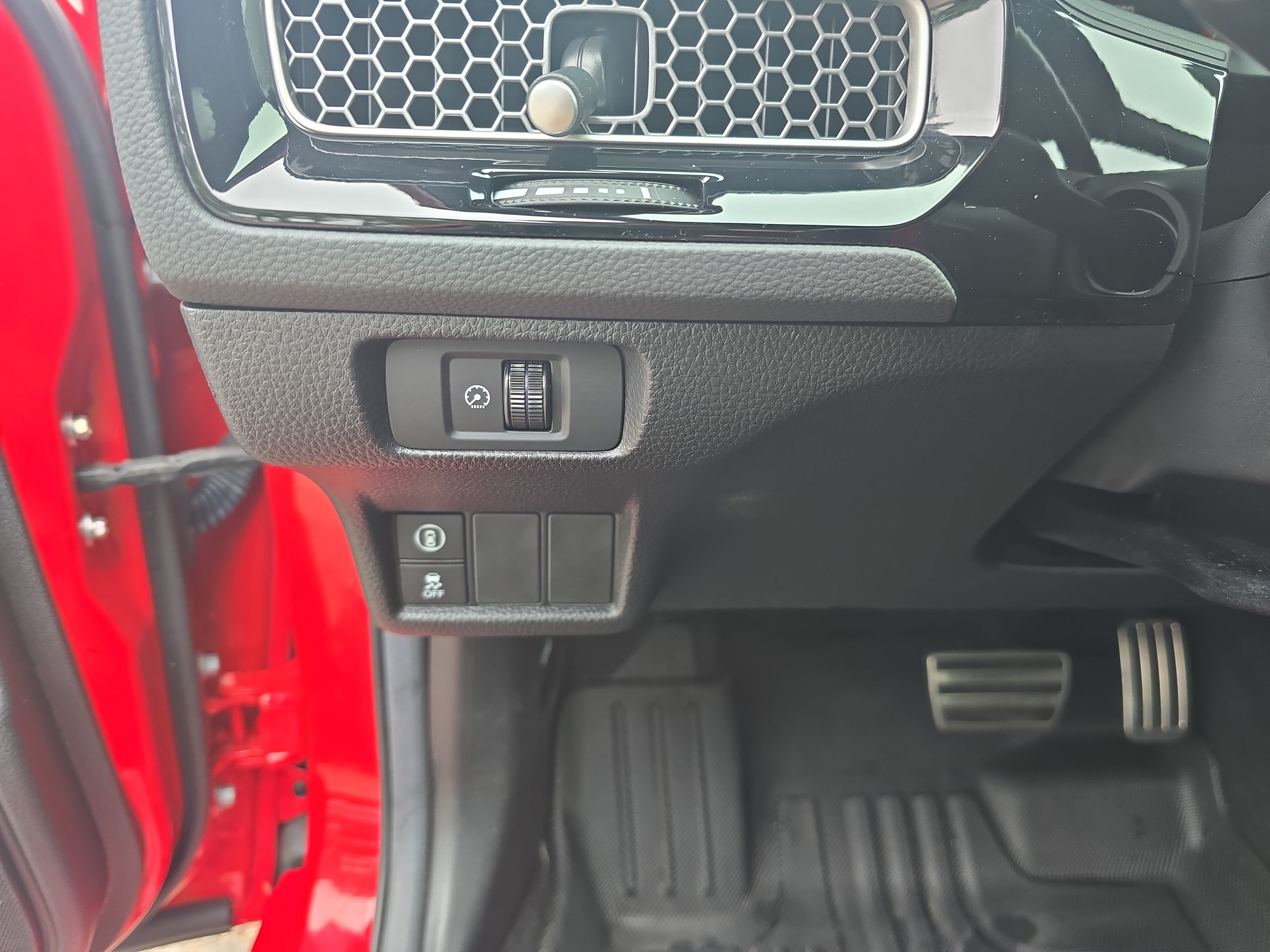 Used 2024 Honda Civic Sport image 27