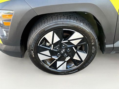 Used 2025 Hyundai Kona SEL FWD image 29
