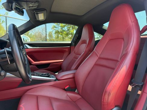 Certified 2021 Porsche 911 Carrera RWD image 5