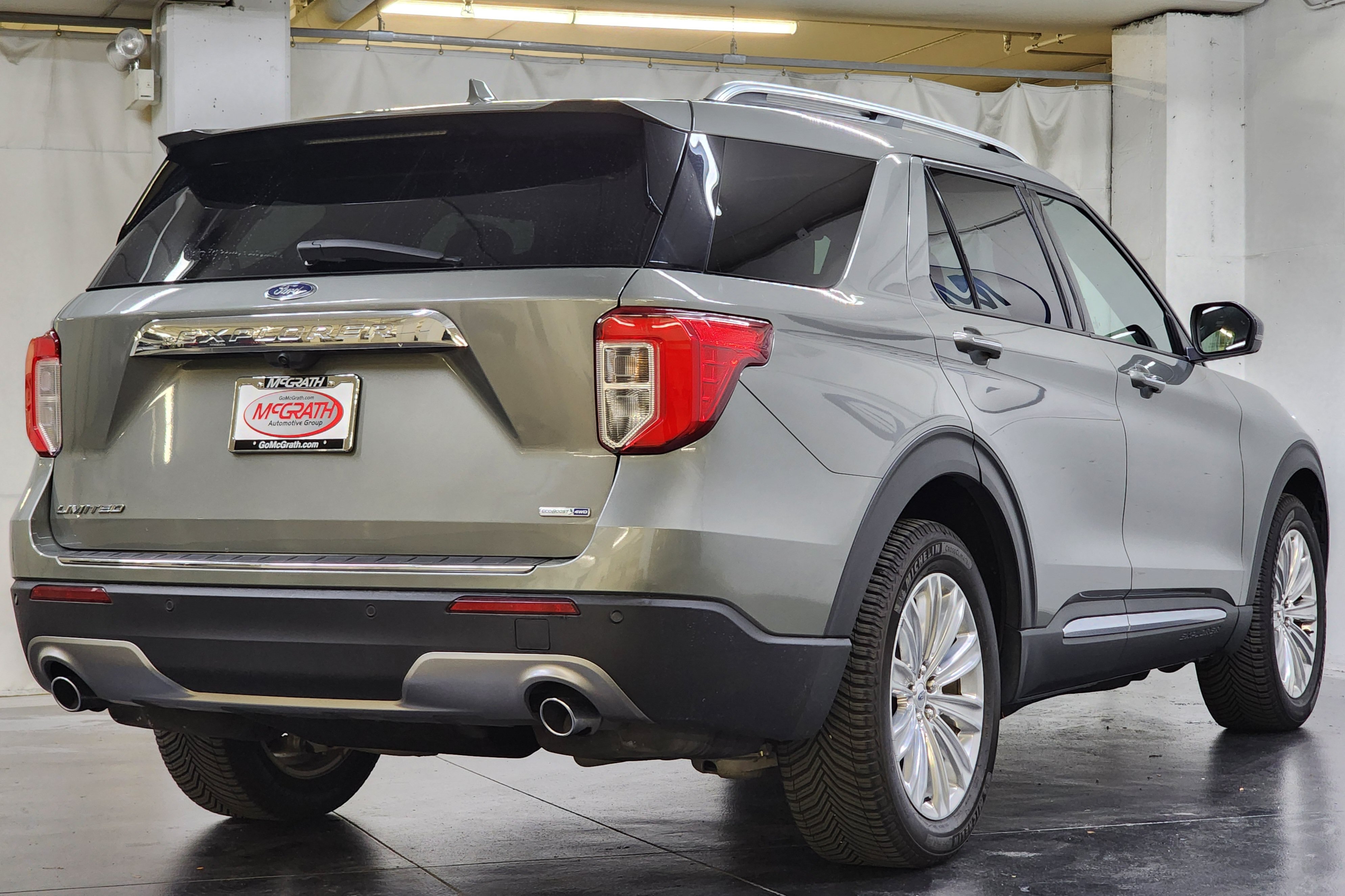 Used 2020 Ford Explorer Limited AWD/4WD image 6
