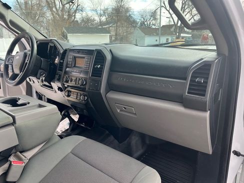 Used 2017 Ford F350 XL w/ Power Equipment Group image 22