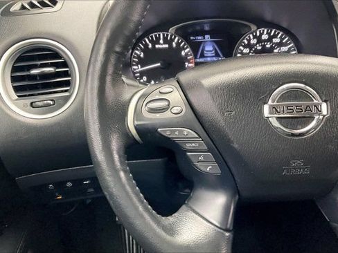Used 2020 Nissan Pathfinder SL AWD/4WD image 21