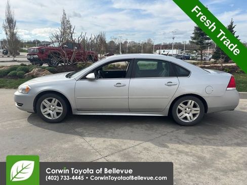 Used 2014 Chevrolet Impala LT w/ LT Sunroof Package image 6