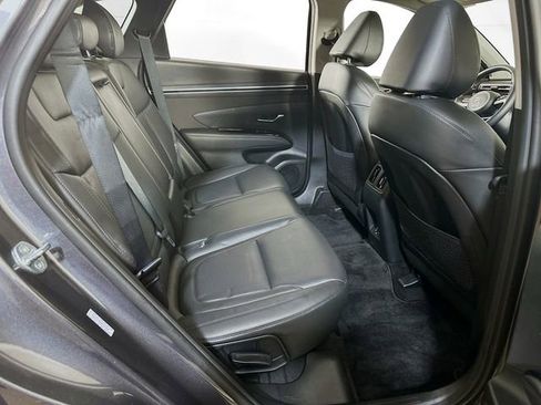 Used 2023 Hyundai Tucson Limited image 13