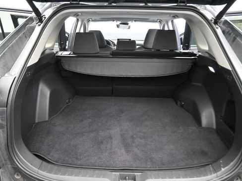 Used 2025 Toyota RAV4 XLE w/ Convenience Package image 14