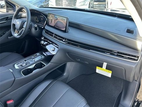 New 2026 INFINITI QX60 Luxe image 14