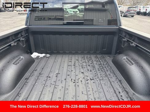 New 2026 RAM 1500 4x4 Crew Cab image 8