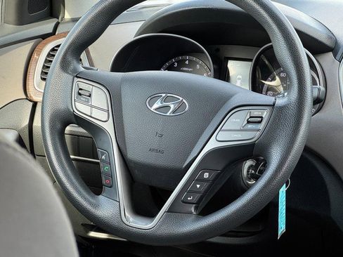 Used 2018 Hyundai Santa Fe Sport image 12