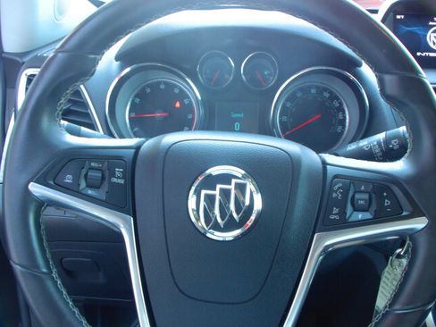 Used 2016 Buick Encore FWD image 10