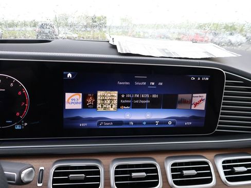 New 2026 Mercedes-Benz GLS 450 4MATIC image 21