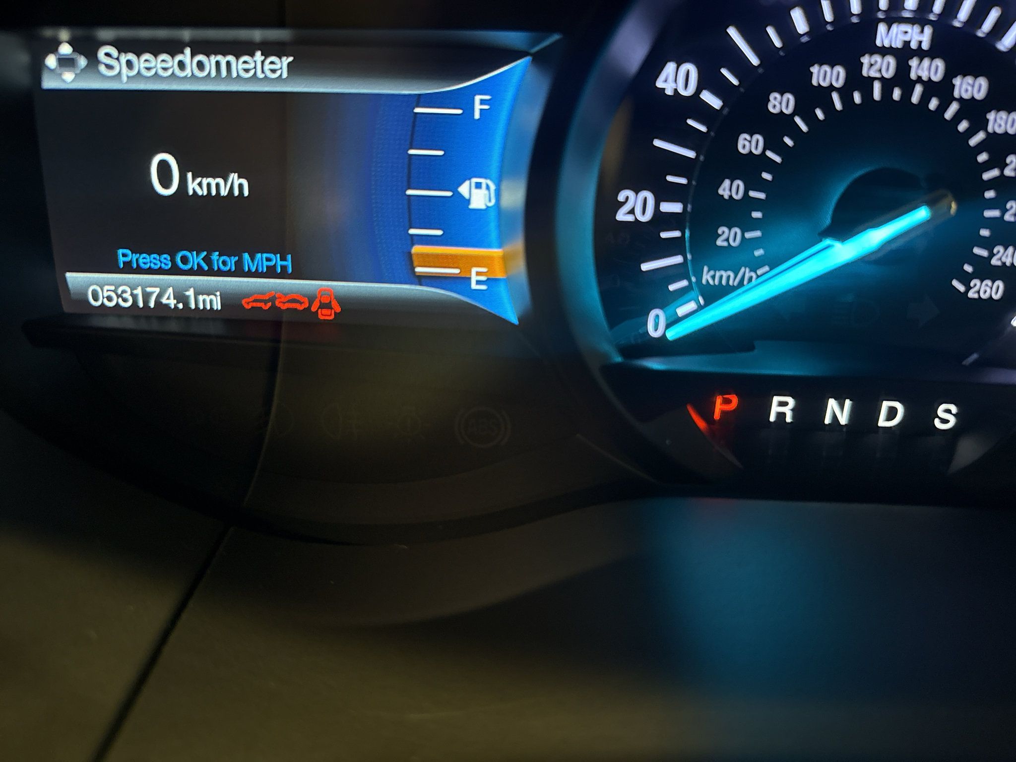 Used 2018 Ford Edge Titanium w/ Equipment Group 301A AWD/4WD image 19