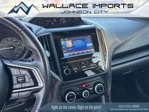 Used 2022 Subaru Crosstrek 2.0i Premium w/ Moonroof Package AWD/4WD image 26