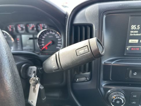 Used 2017 GMC Sierra 2500 2WD Regular Cab w/ Sierra Convenience Package image 18