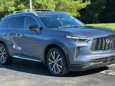 Certified 2025 INFINITI QX60 Sensory image 2