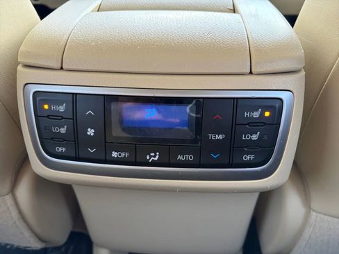 Used 2017 Toyota Highlander Limited Platinum AWD/4WD image 17