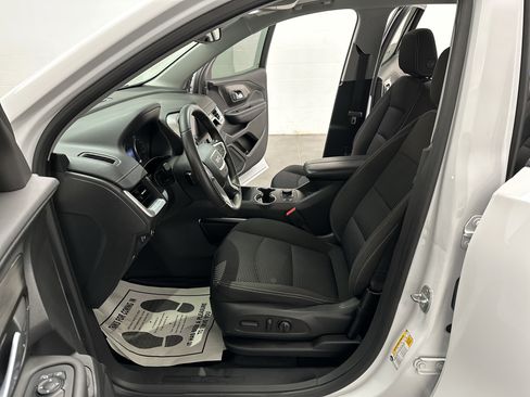 Used 2023 GMC Terrain SLE w/ Driver Convenience Package AWD/4WD image 19