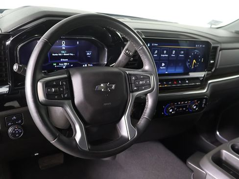 Used 2024 Chevrolet Silverado 1500 RST AWD/4WD image 21