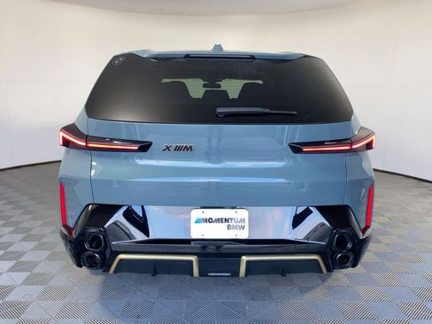 Used 2023 BMW XM image 8