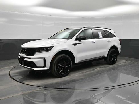 Used 2023 Kia Sorento SX AWD/4WD image 4