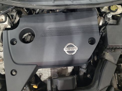 Used 2014 Nissan Altima 2.5 SV FWD image 30