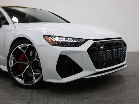 Used 2025 Audi RS 7 Performance w/ Black Optic Package AWD/4WD image 3