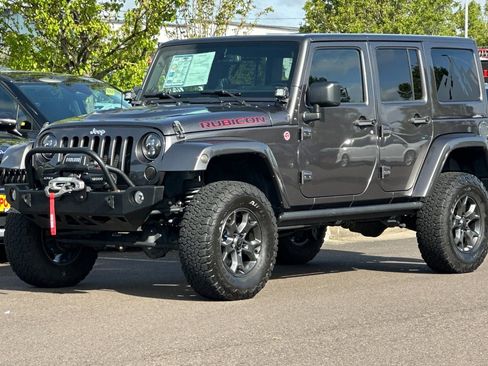 Used 2016 Jeep Wrangler Unlimited Rubicon image 8
