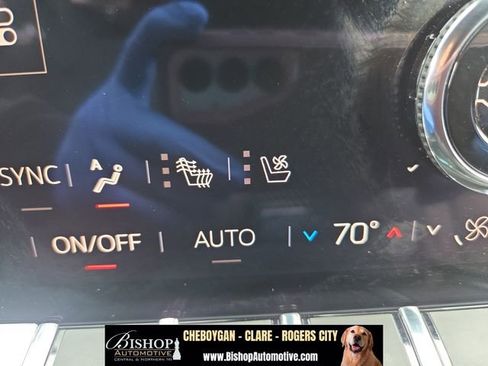 Used 2025 GMC Yukon Denali w/ LPO, Floor Liner Package AWD/4WD image 9