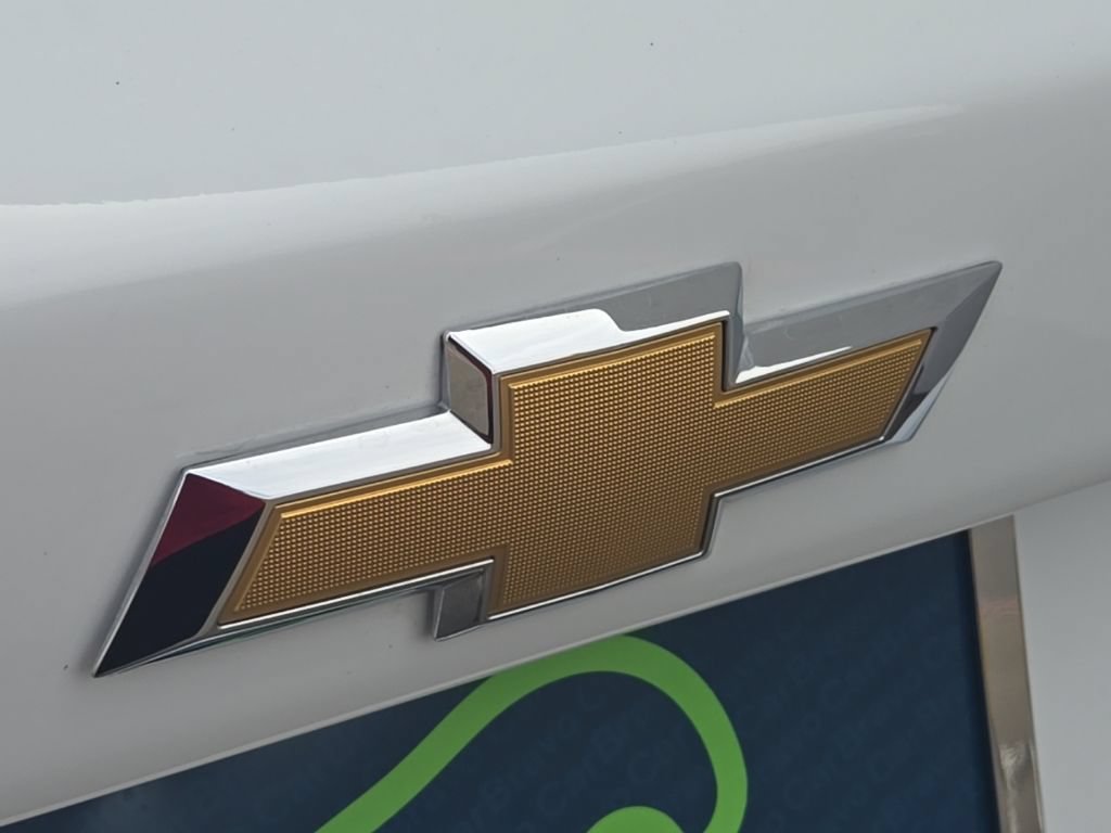 Certified 2025 Chevrolet Trax LT FWD image 37