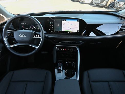 Certified 2025 Audi Q5 Premium Plus w/ Premium Plus image 5